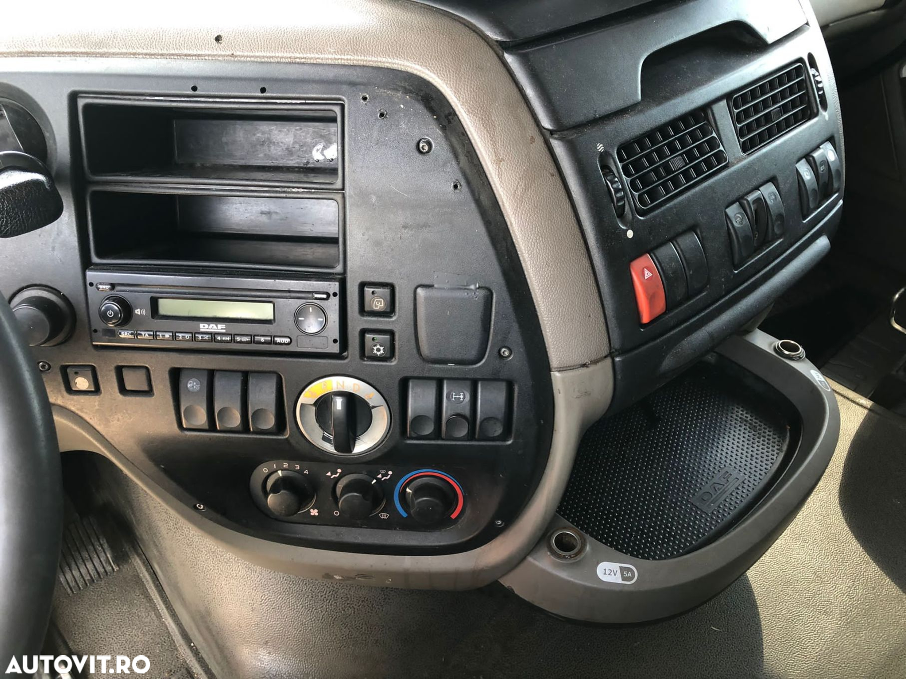 DAF XF 105.460 - 12