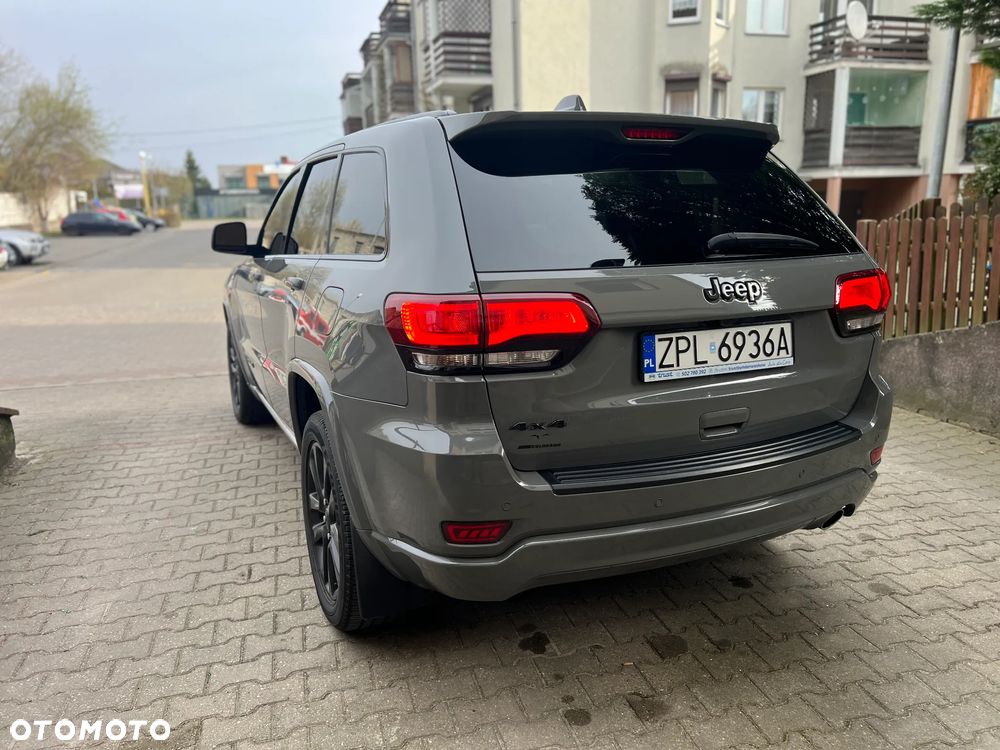 Jeep Grand Cherokee - 5