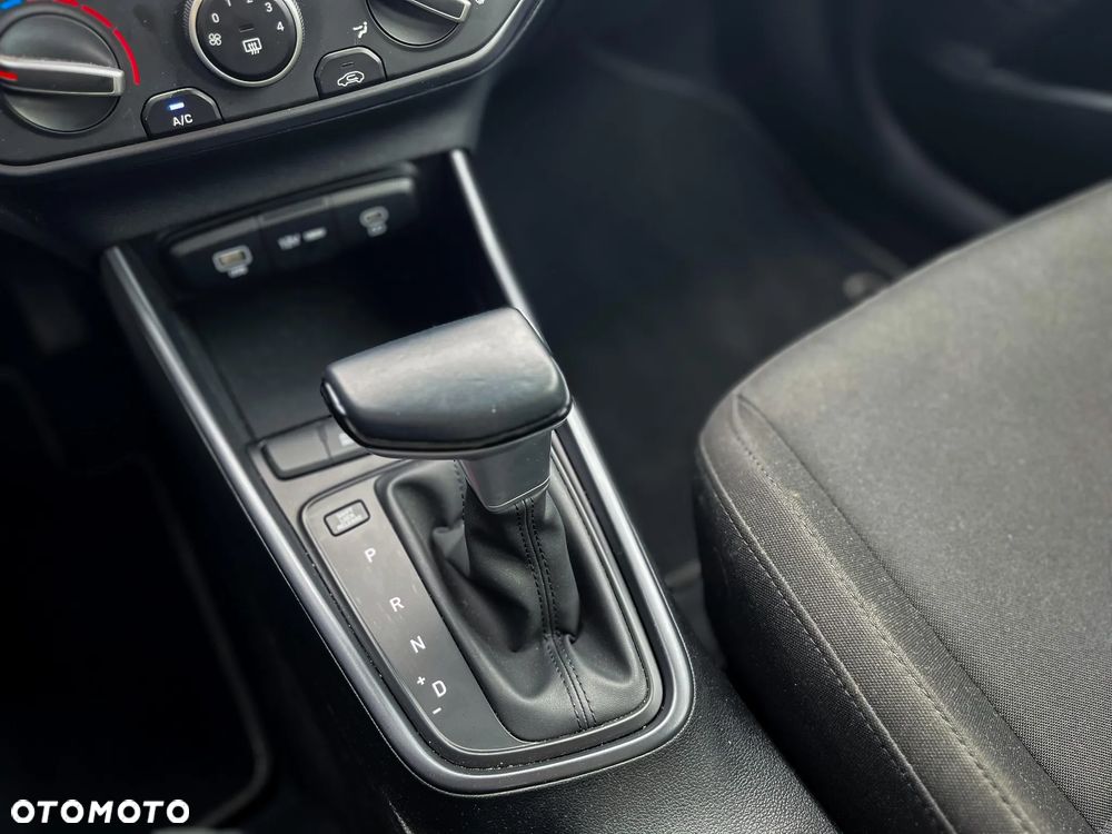 Hyundai i20 1.0 T-GDi Modern DCT - 24