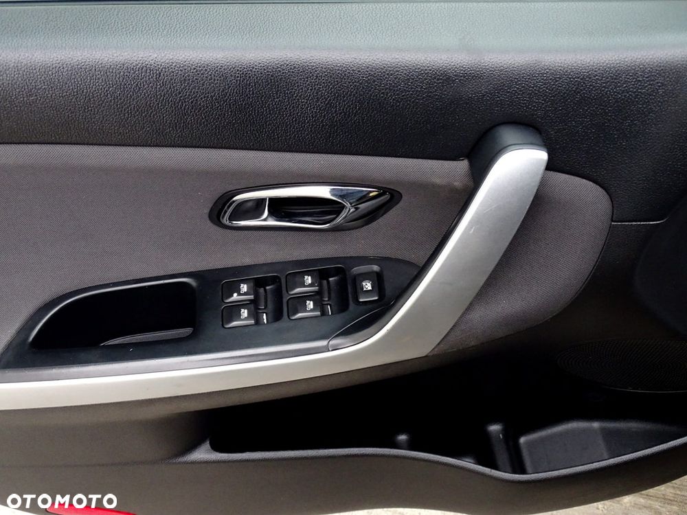 Kia Ceed 1.6 GDI Dream Team Edition - 9