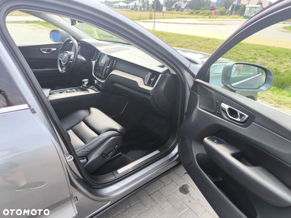Volvo XC 60 T6 AWD Geartronic Inscription - 16