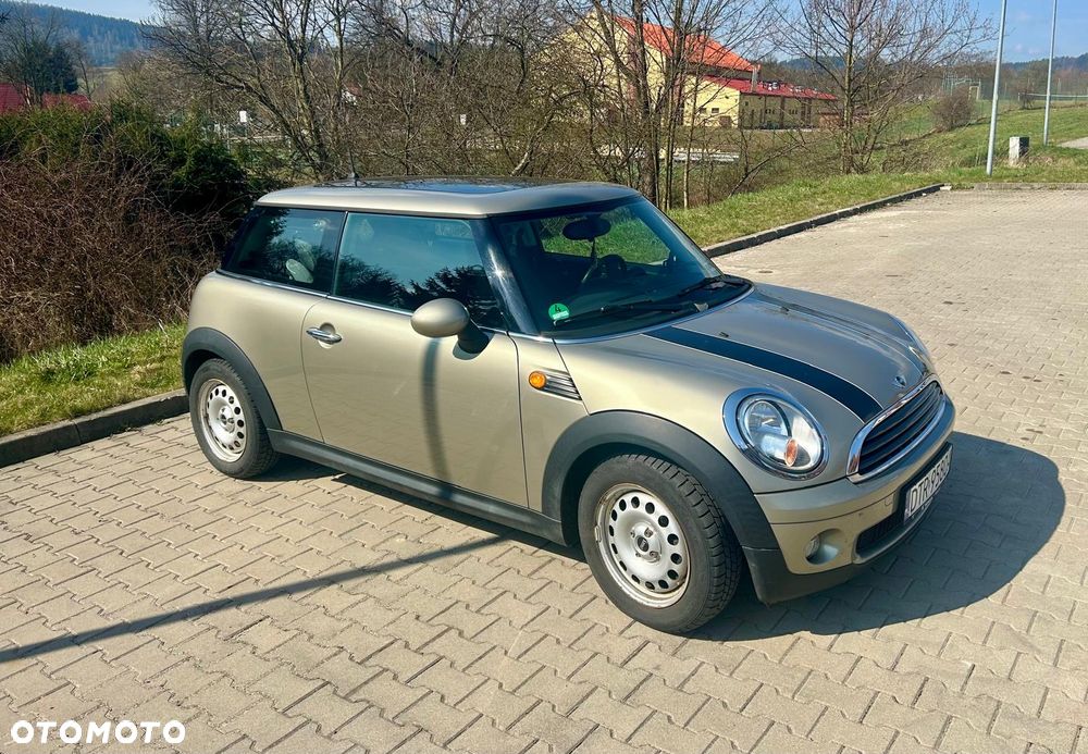 MINI ONE - 1
