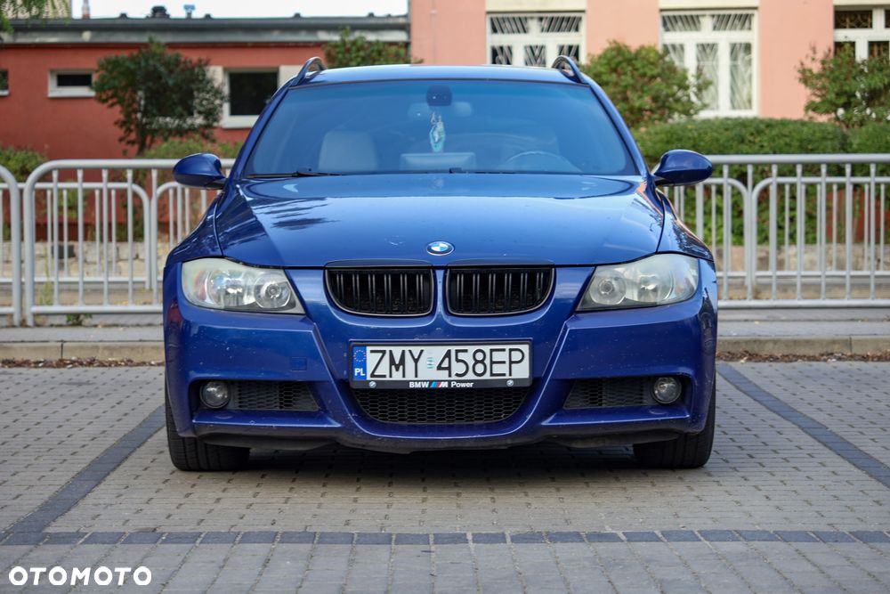 BMW Seria 3 318i - 8