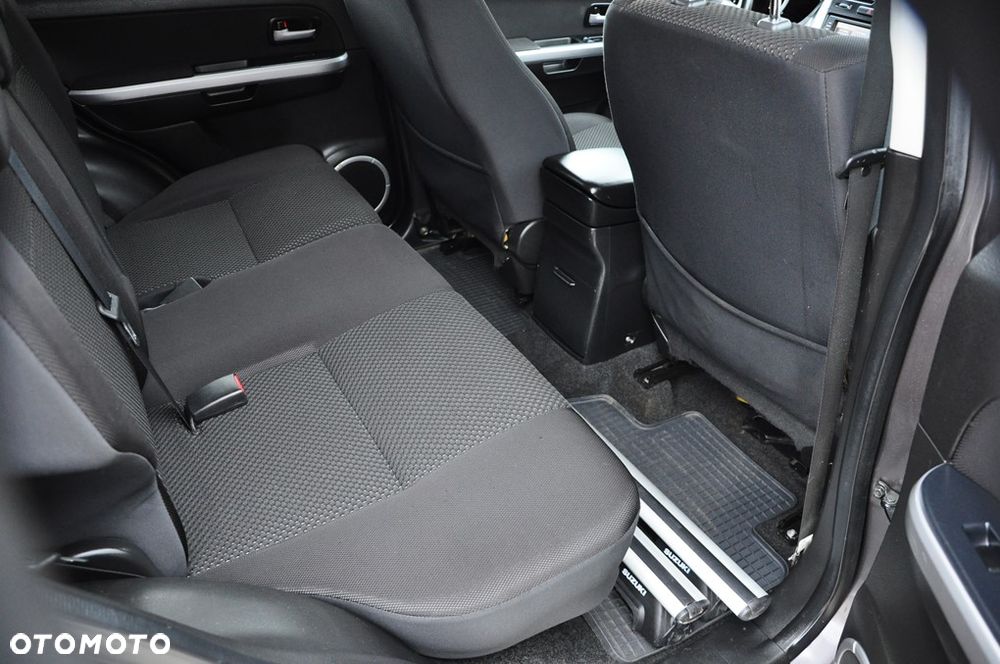 Suzuki Grand Vitara 1.9 DDiS - 27