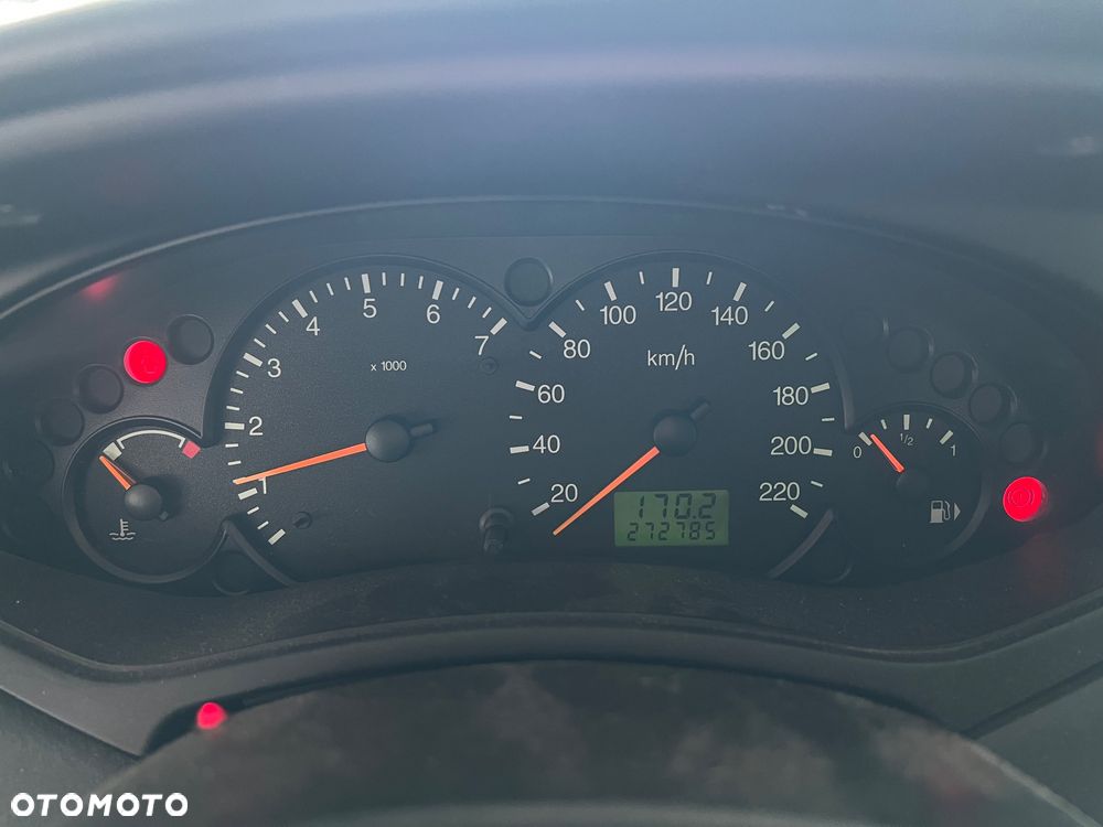 Ford Focus 1.6 Trend - 20