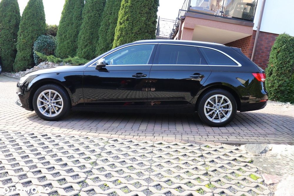 Audi A4 Avant 2.0 TDI DPF Ambiente - 25