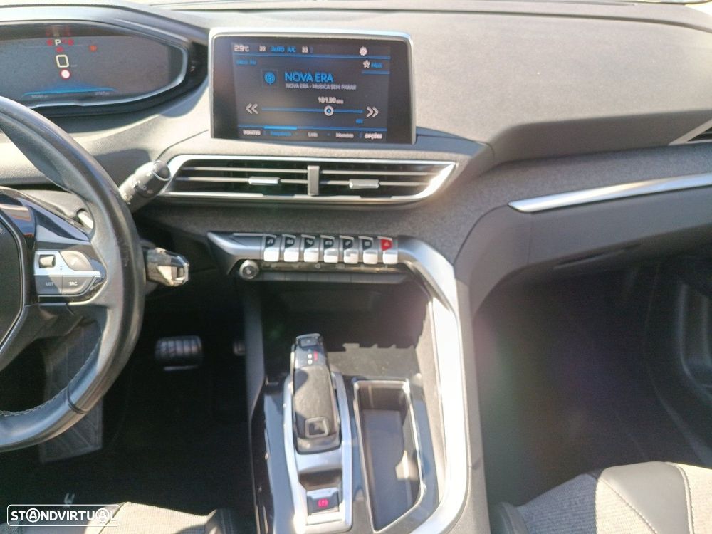 Peugeot 3008 1.6 BlueHDi Allure EAT6 - 11