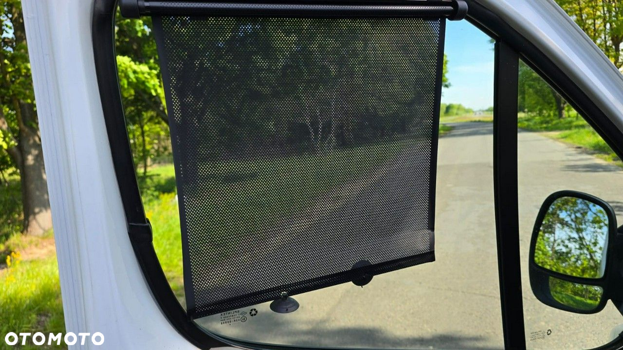 Renault Trafic - 16