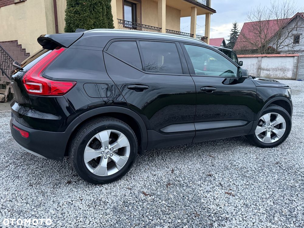 Volvo XC 40 D3 SCR Momentum - 2