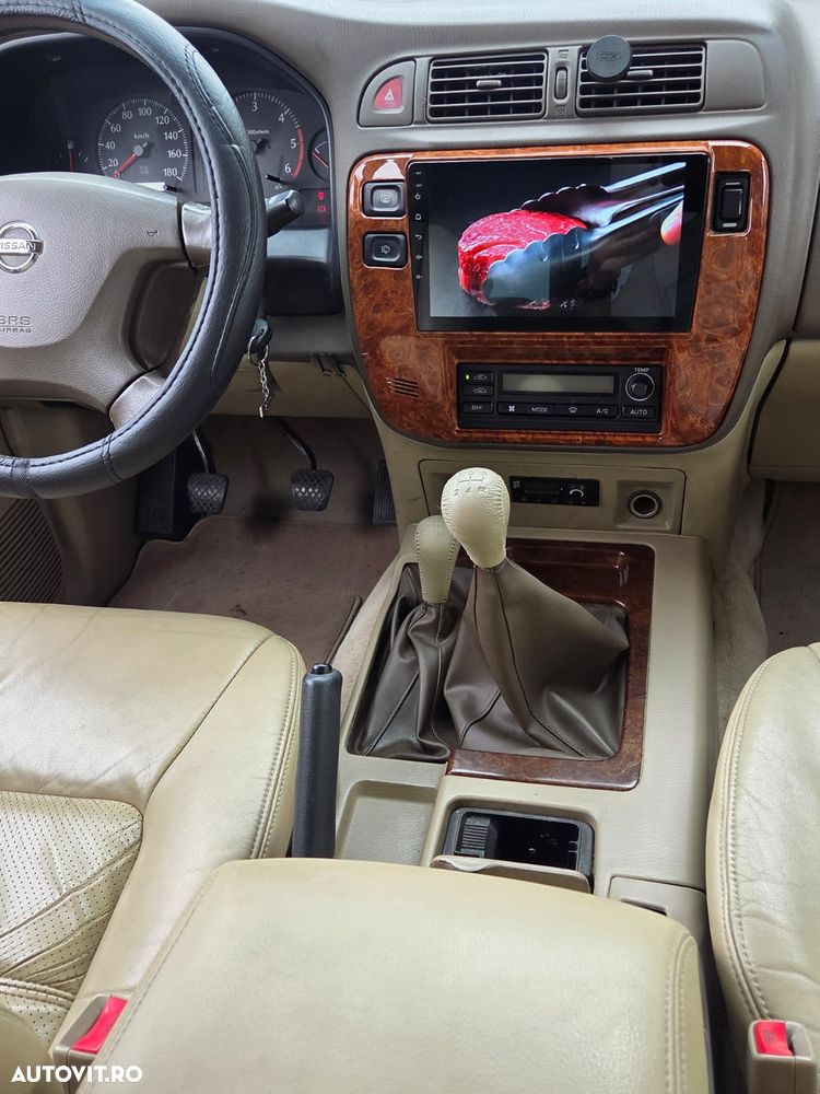 Nissan Patrol 3.0 TDI Luxury Plus - 8