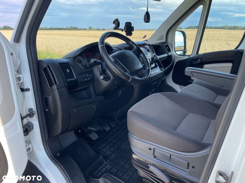 Peugeot BOXER - 12