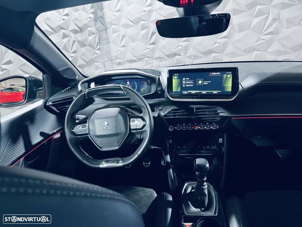 Peugeot 208 PureTech 130 GT Pack - 17