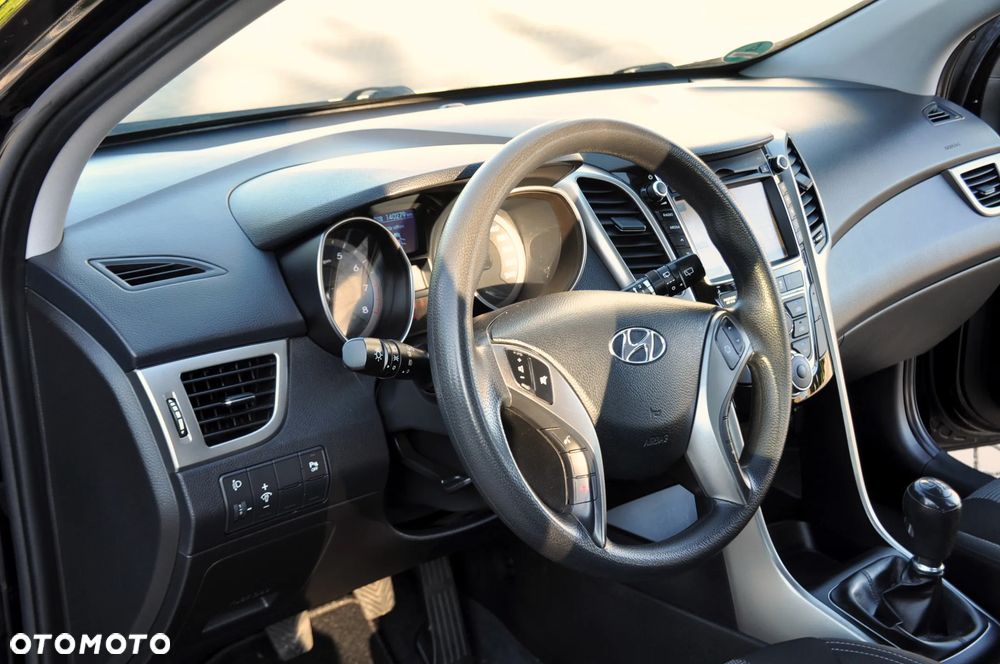 Hyundai i30 - 22