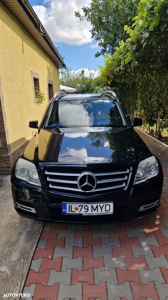 Mercedes-Benz GLK - 1