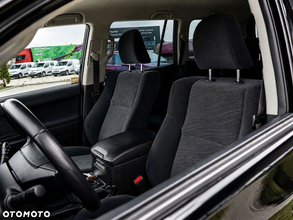 Toyota Land Cruiser LC 2.8 D-4D Prado - 17