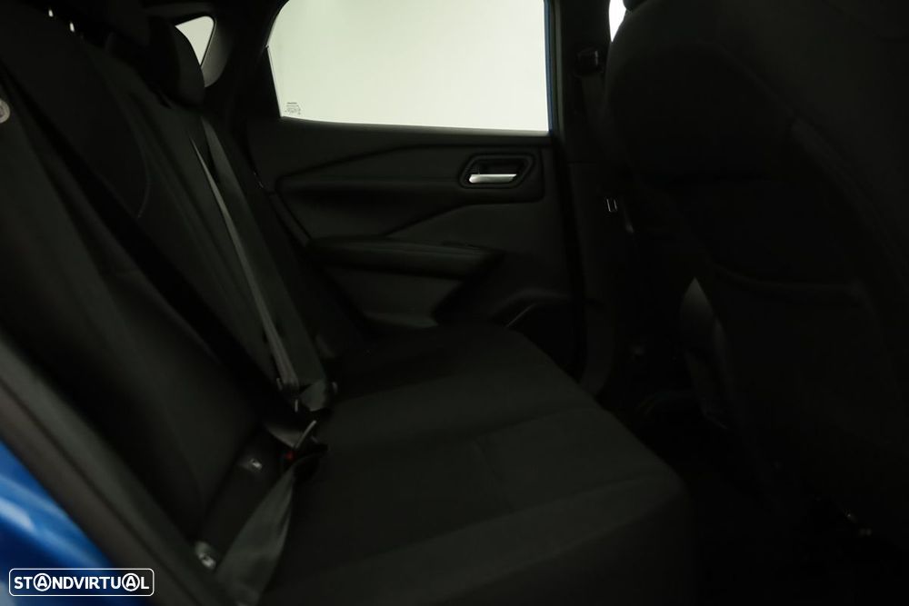 Nissan Qashqai 1.3 DIG-T Acenta Xtronic - 21