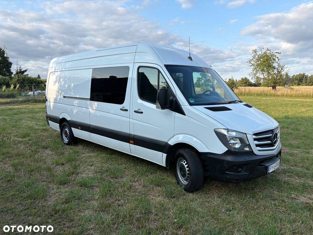 Mercedes-Benz Sprinter - 1