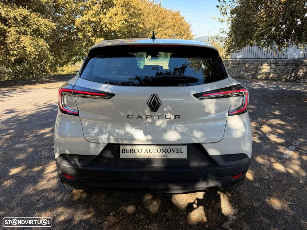 Renault Captur 1.0 TCe Techno Bi-Fuel - 6