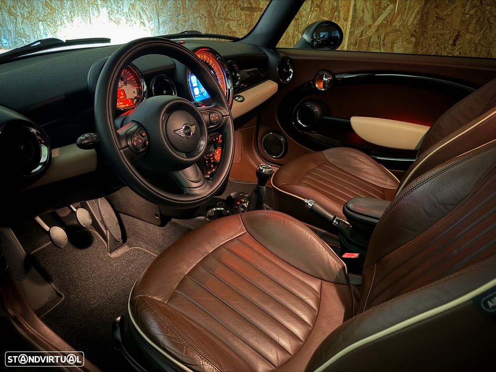 MINI Clubman Cooper D - 32