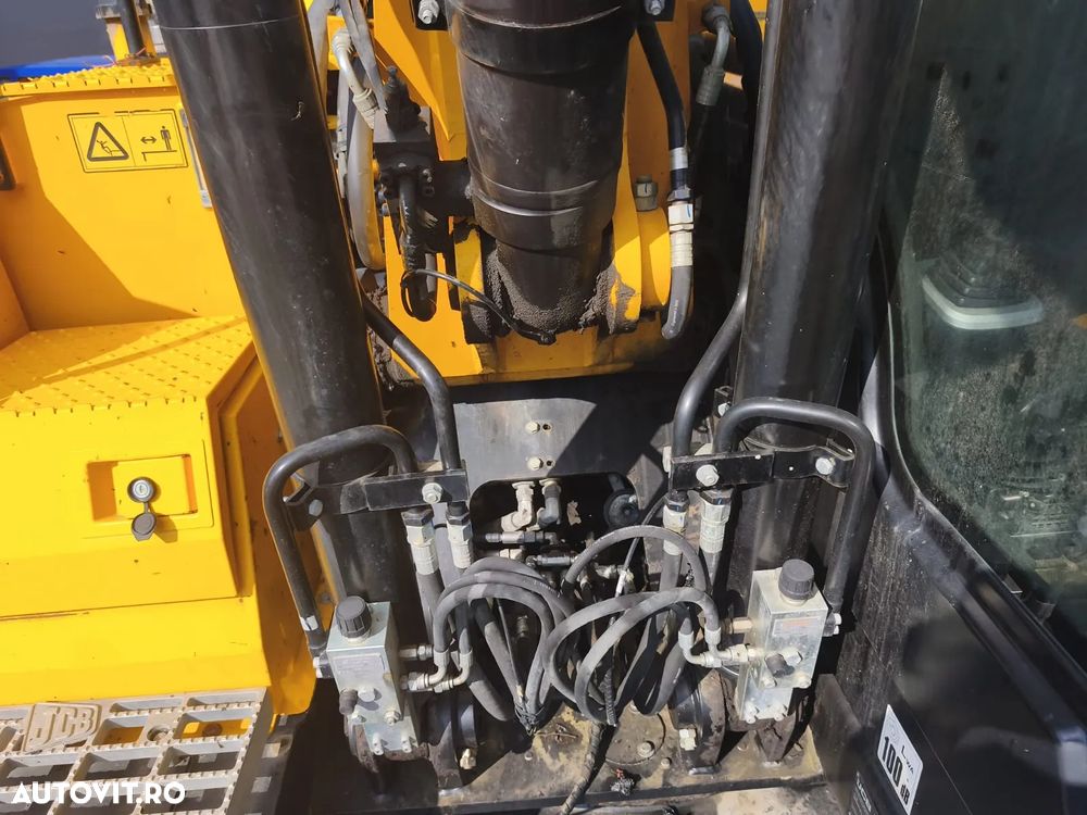 JCB JCB JS145W (879)/ JCB 160 110W Hydragig 175W - 17