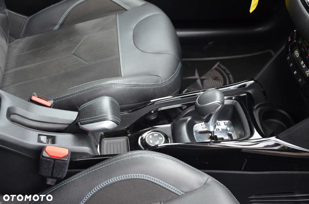 Peugeot 2008 PureTech 110 GPF Stop&Start EAT6 Crossway - 7