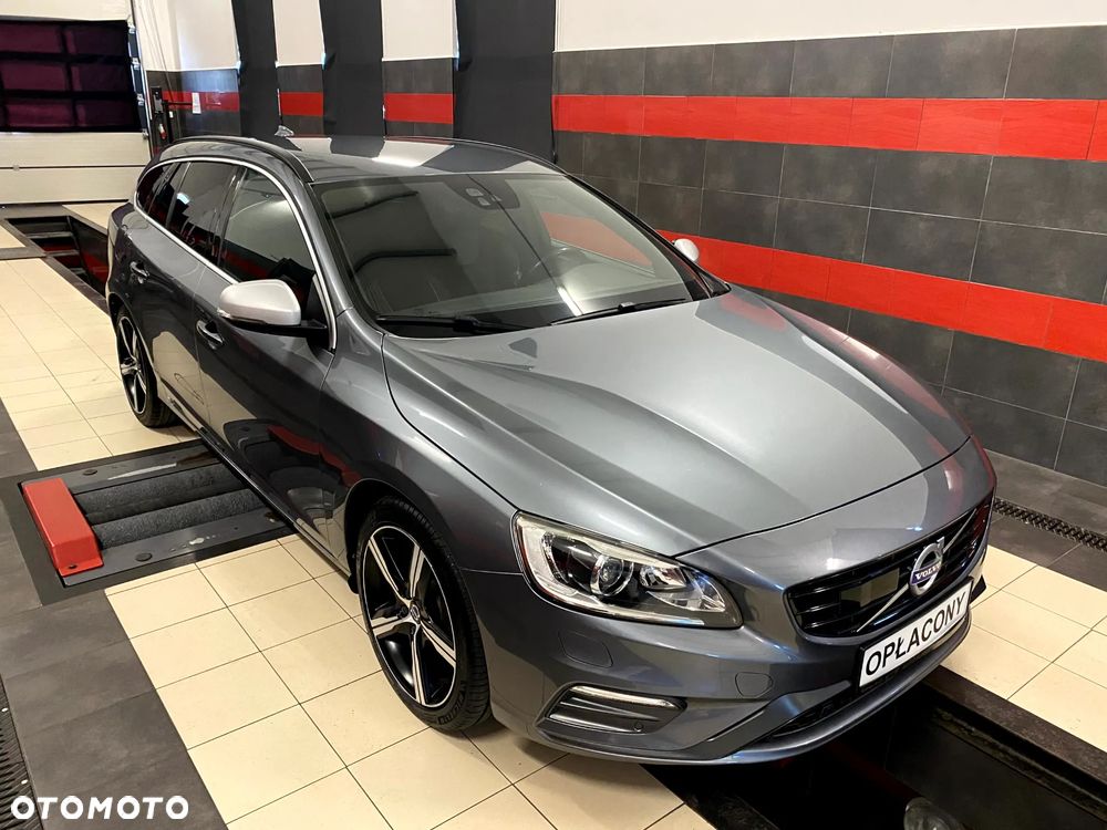 Volvo V60 D4 Drive-E R-Design Momentum - 6