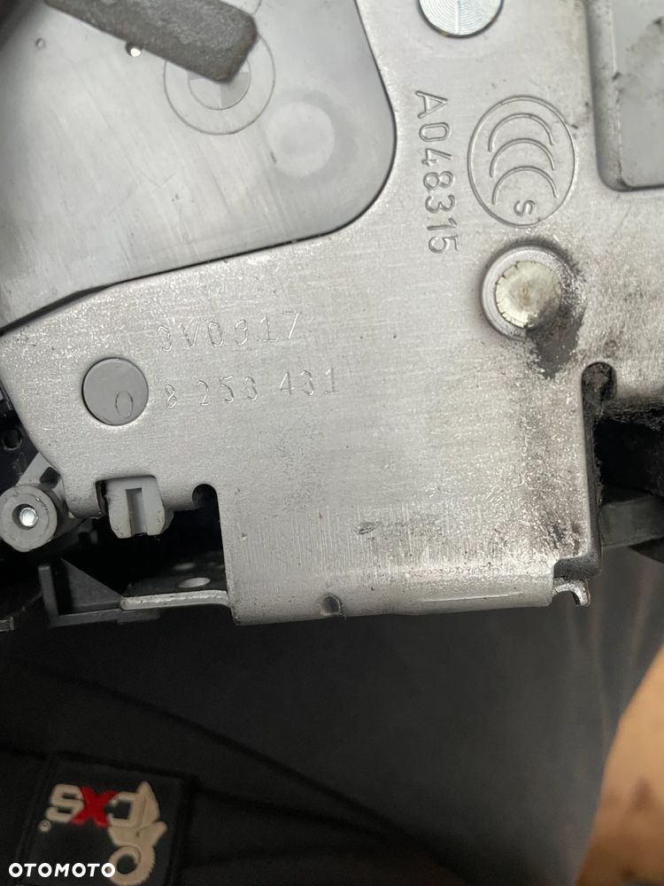 BMW E46 Compact zamek z drzwi lewy przód przedni 7 PIN EU 8253431 - 5