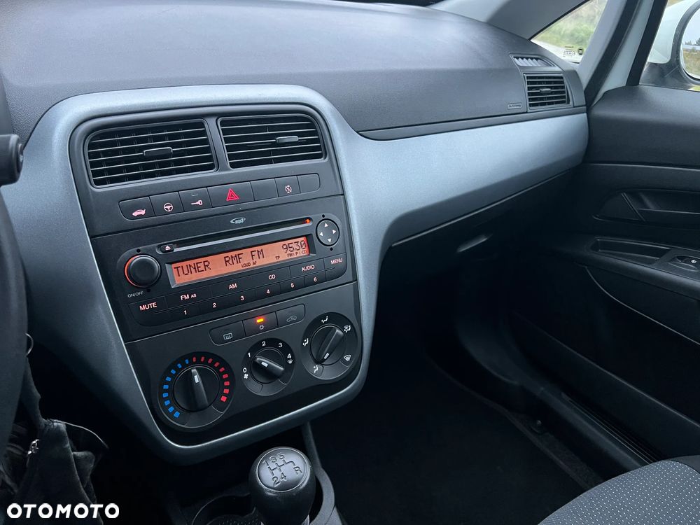 Fiat Grande Punto 1.4 8V Energy - 16