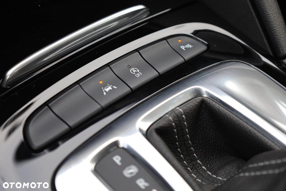 Opel Insignia 1.5 T Elite S&S - 26