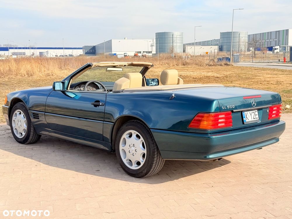Mercedes-Benz SL - 10