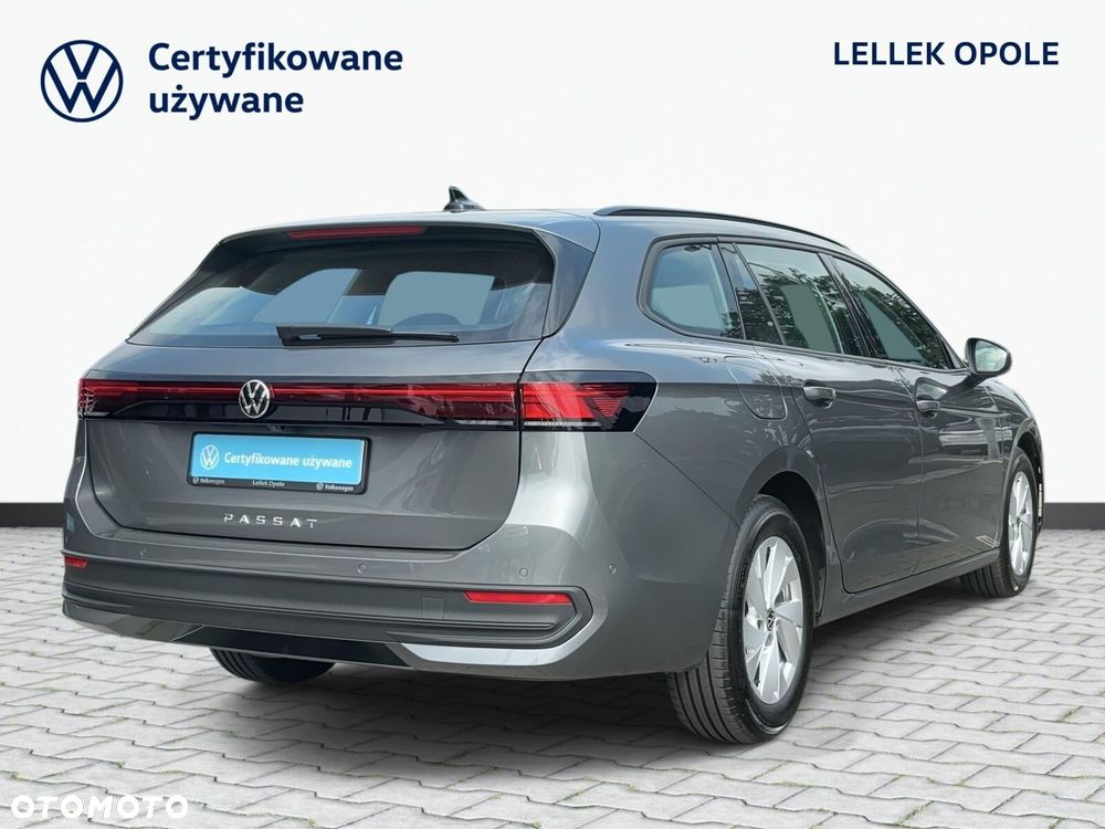 Volkswagen Passat Variant 2.0 TDI SCR DSG - 7