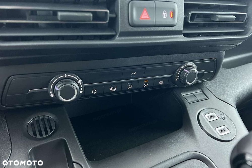 Peugeot Partner Van XL L2H1 1.5 100KM - 12