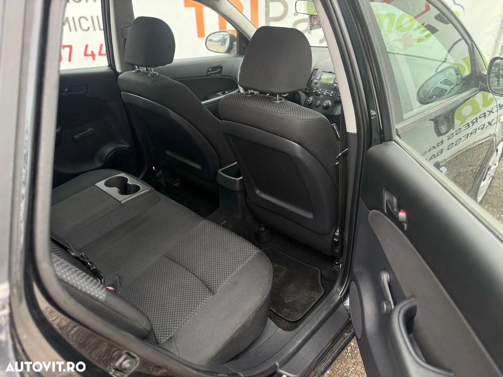 Hyundai i30 1.6 CRDI Edition Plus - 30