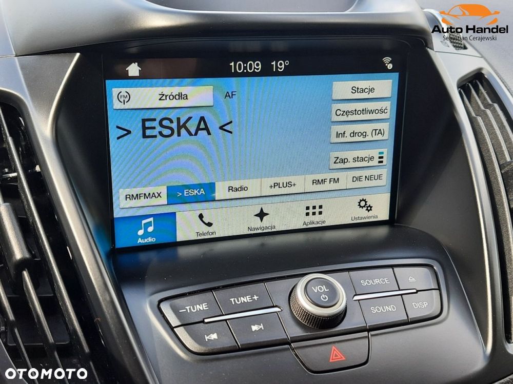 Ford Kuga 1.5 EcoBoost 2x4 Titanium - 28