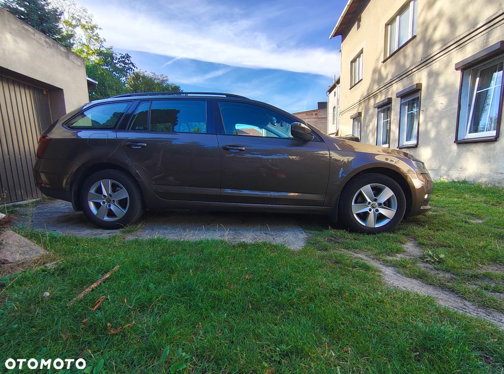 Skoda Octavia 1.4 TSI Ambition - 24