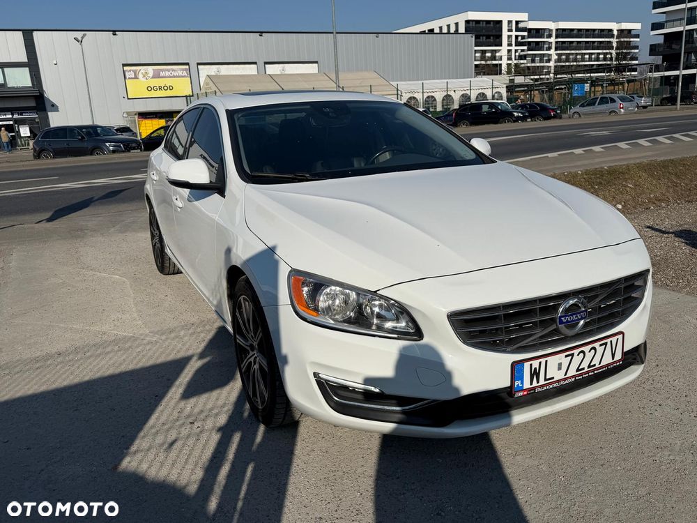 Volvo S60 T5 Drive-E Base - 3