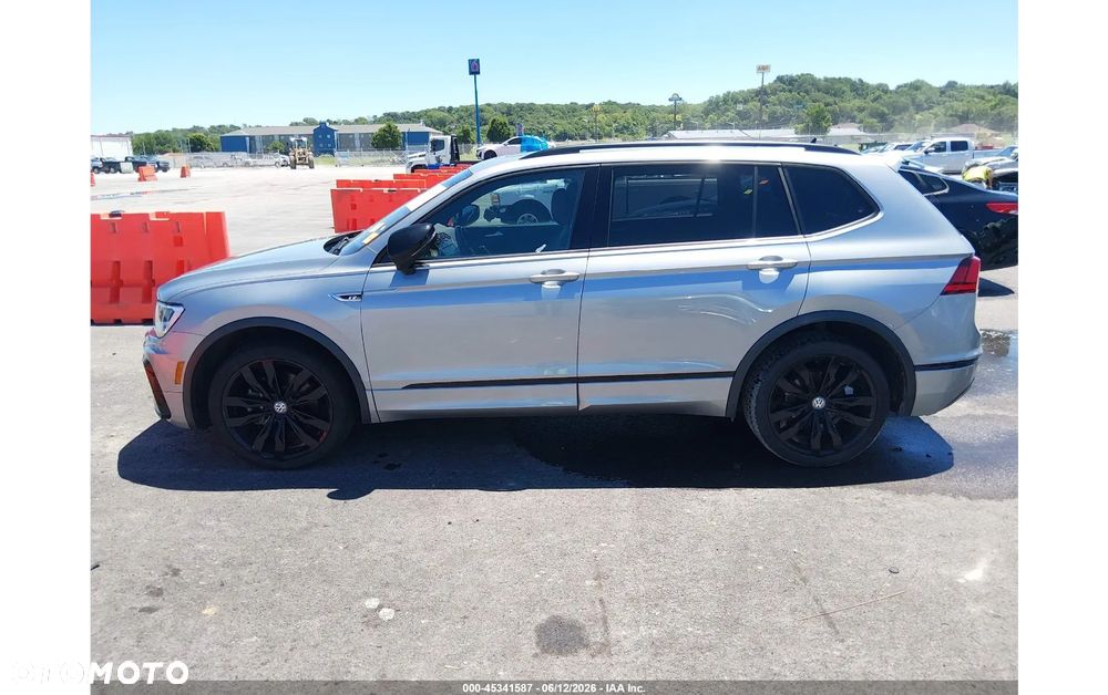 Volkswagen Tiguan - 5