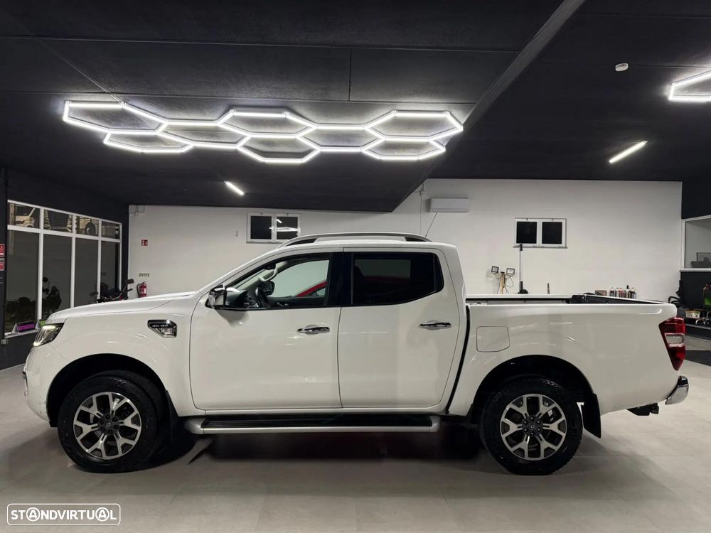 Nissan Navara 2.3 dCi CD 4WD Tekna Auto - 8
