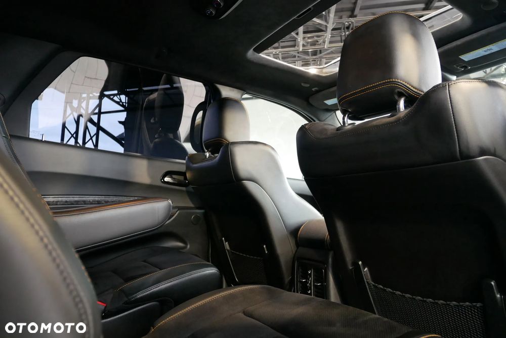 Dodge Durango 5.7 R/T - 28