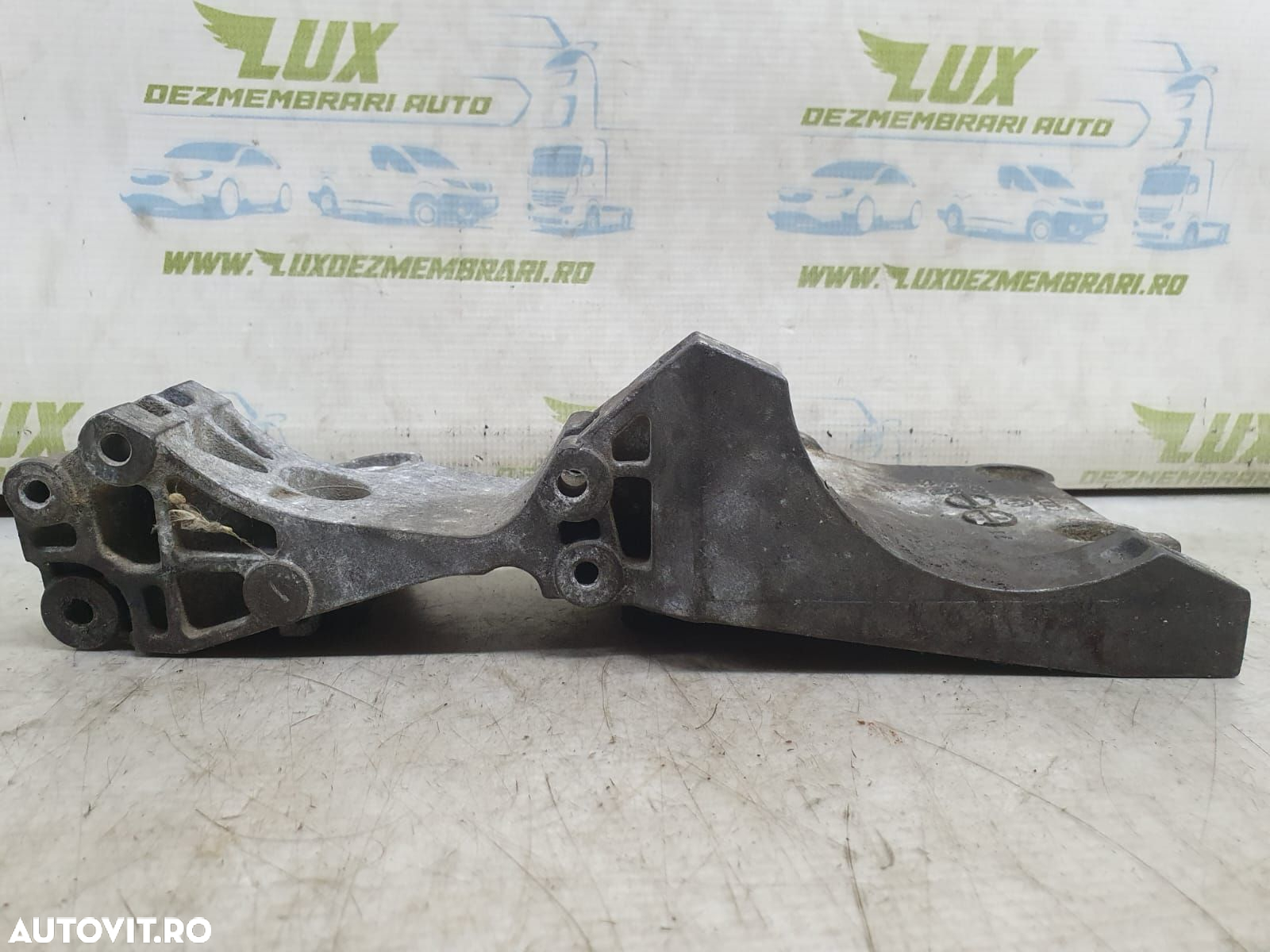 Suport accesorii 1.9 tdi BLS 038903143Af Volkswagen VW Passat B6 [200 - 4