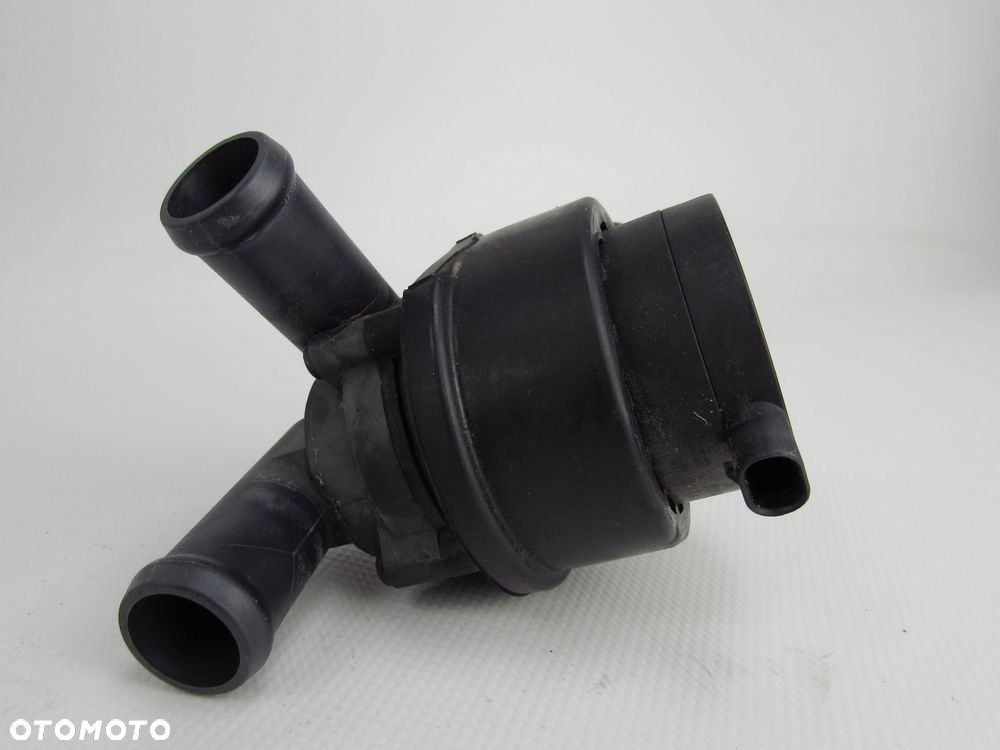 VOLVO S60 II V60 XC60 XC90 II 10- POMPA OBIEGU WODY 1319708 31332380 - 9