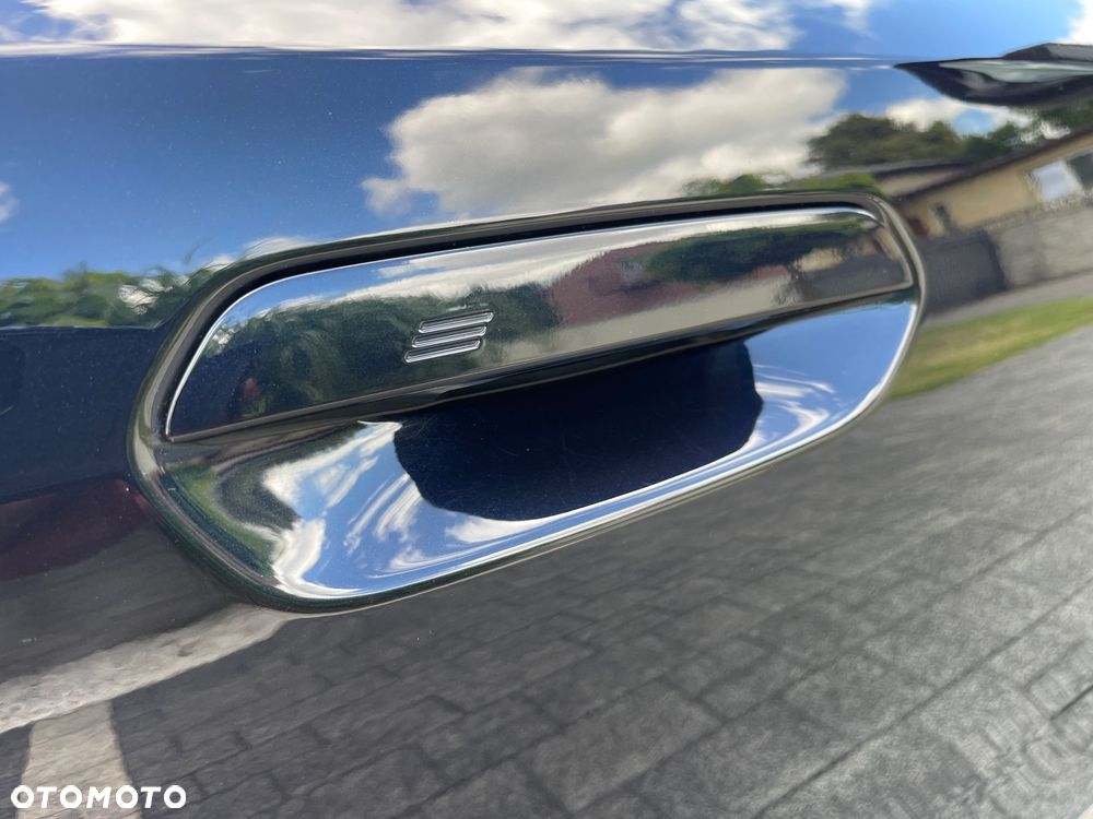 BMW Seria 5 520i mHEV M Sport - 38