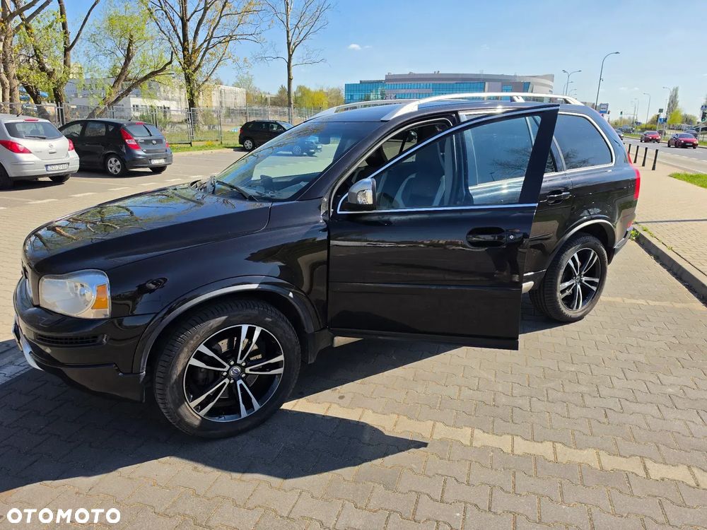 Volvo XC 90 D5 AWD R-Design - 1