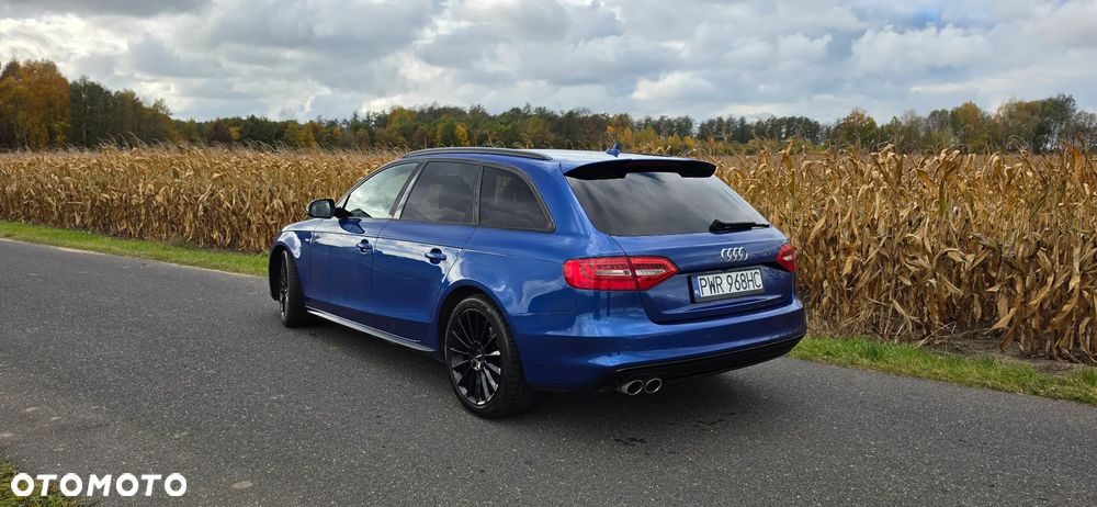 Audi A4 Avant 2015 photo 4