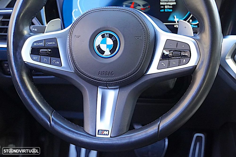 BMW 320 e Pack Desportivo M Auto - 33