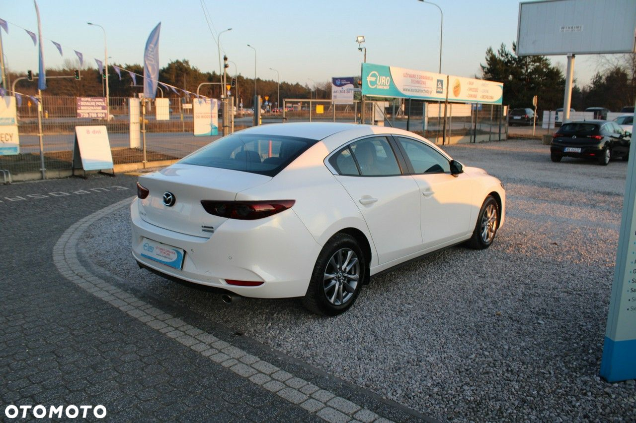Mazda 3 - 6