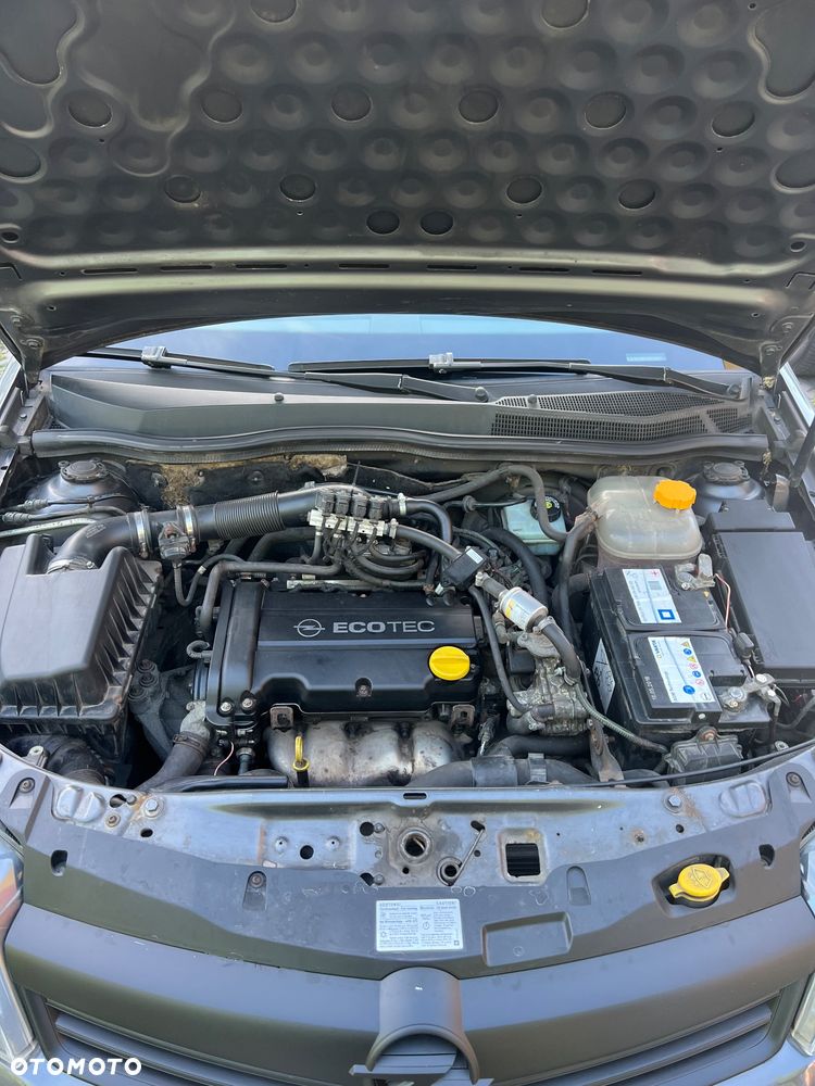 Opel Astra 1.4 - 12