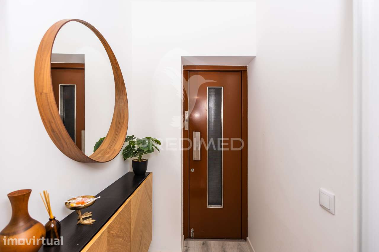 Apartamento T3 na Rua das Montras - Grande imagem: 2/28