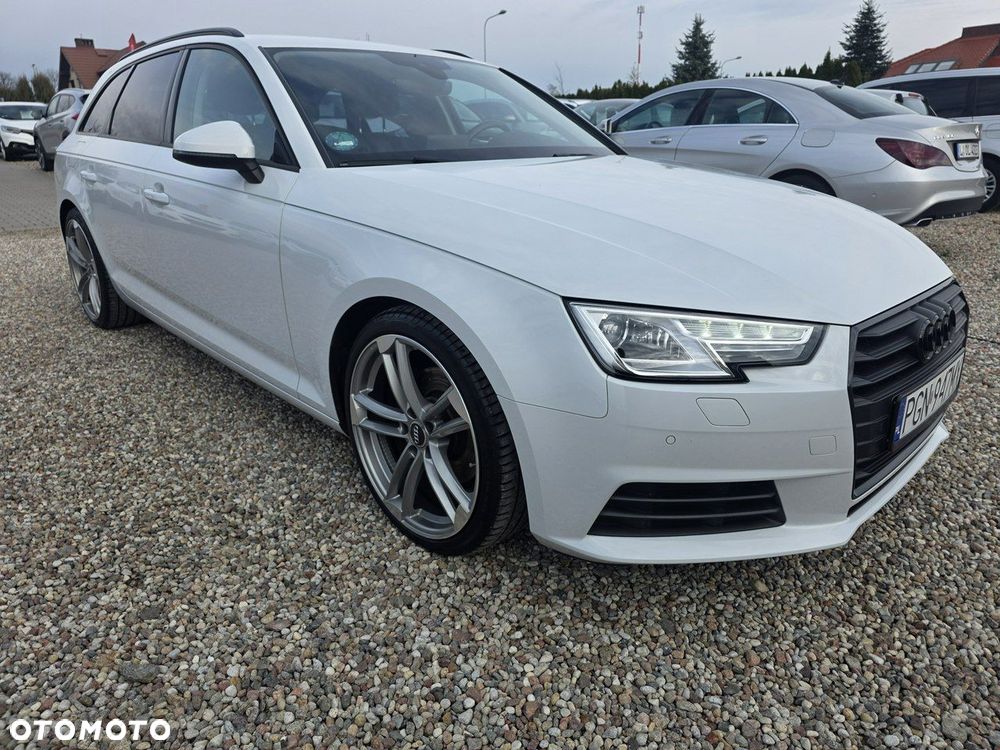 Audi A4 Avant 2.0 TDI DPF multitronic S line Sportpaket - 28