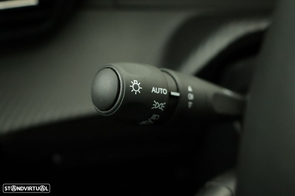 Peugeot 208 1.2 PureTech Style - 17